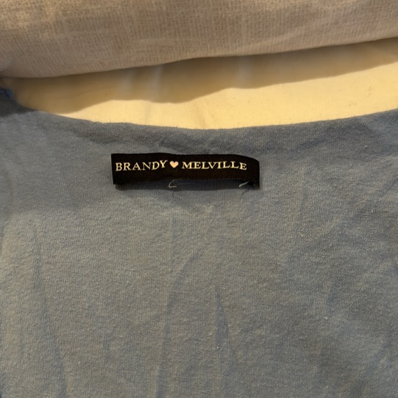 Brandy Melville Blue Flower ruched T - Picture 2 of 6